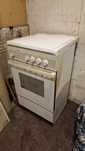 Продам газовую плиту Zanussi