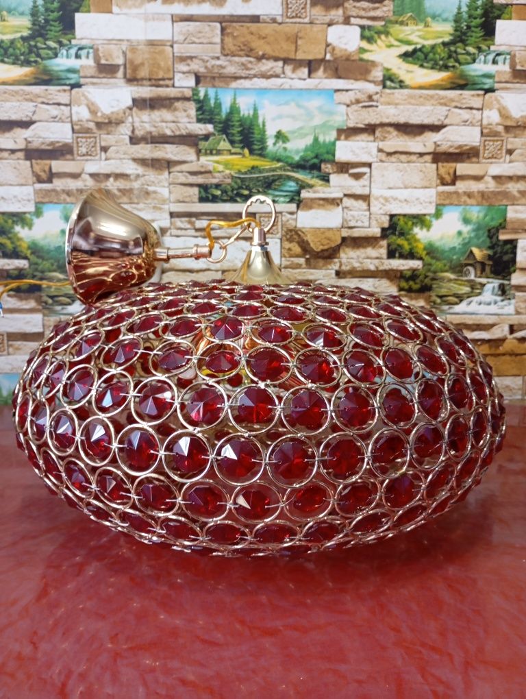 Красивые люстры , цена разная.