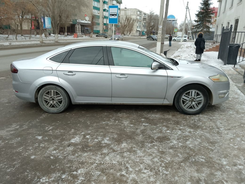 Продам машину Форд Мондео.Амереканец