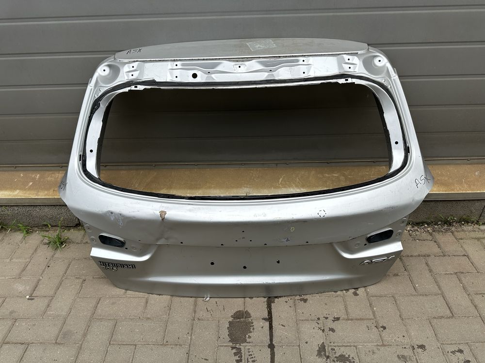 Крышка багажника Mitsubishi ASX