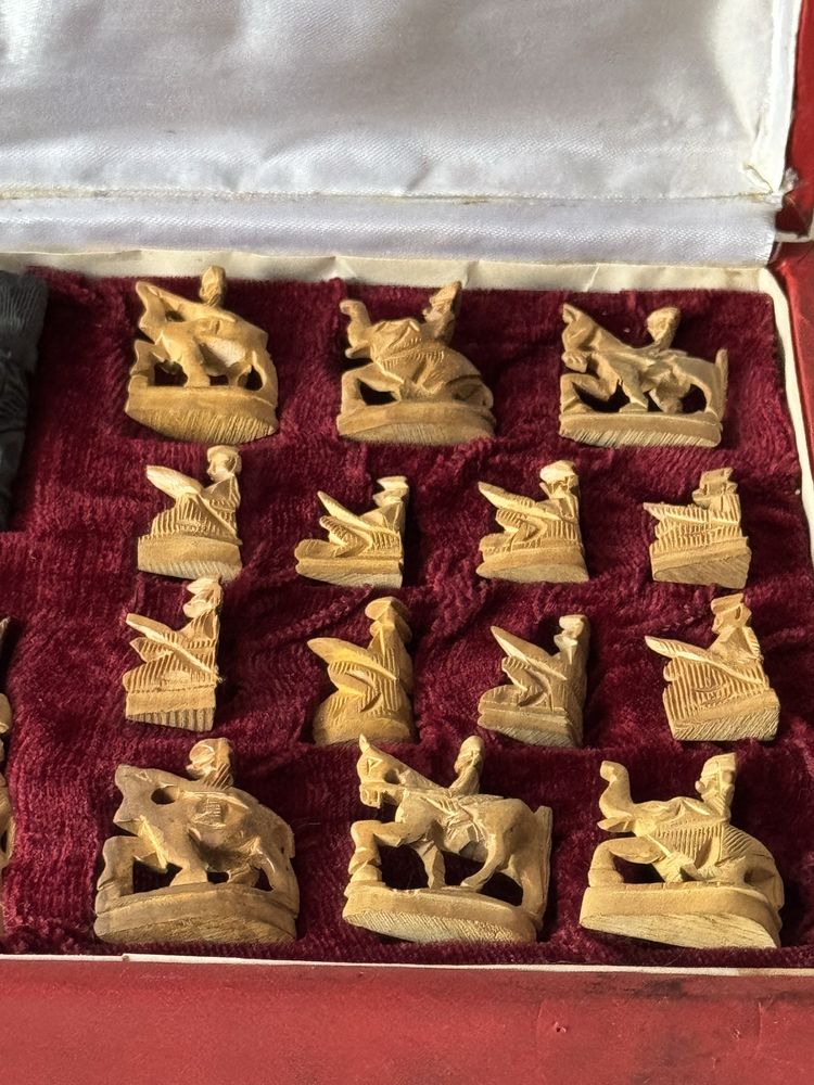 Продам редкие шахматы