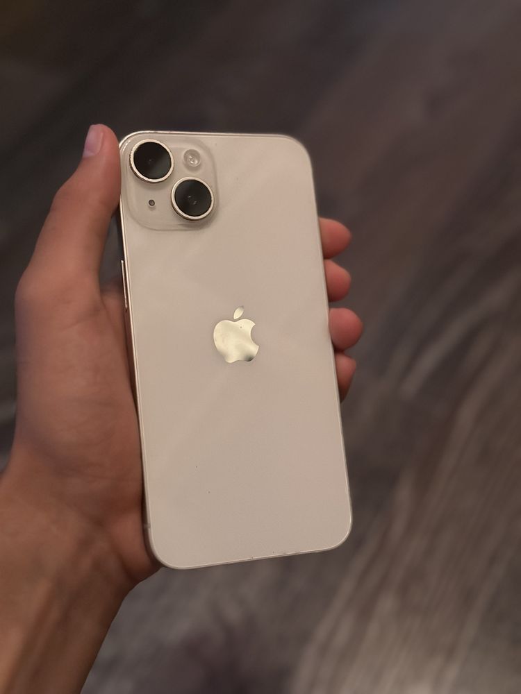 Продам Iphone 14.