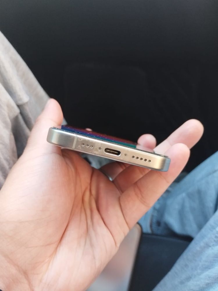 Iphone 15 pro,с гарантией