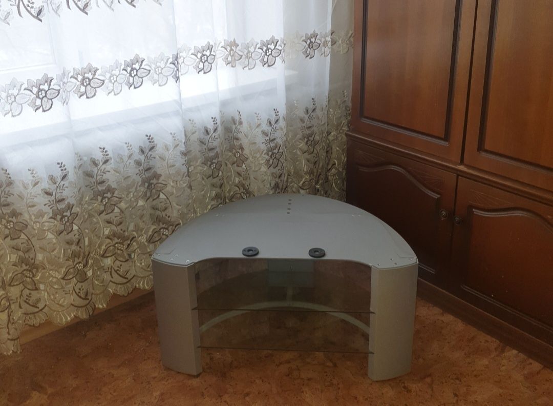 Тумба под телевизор