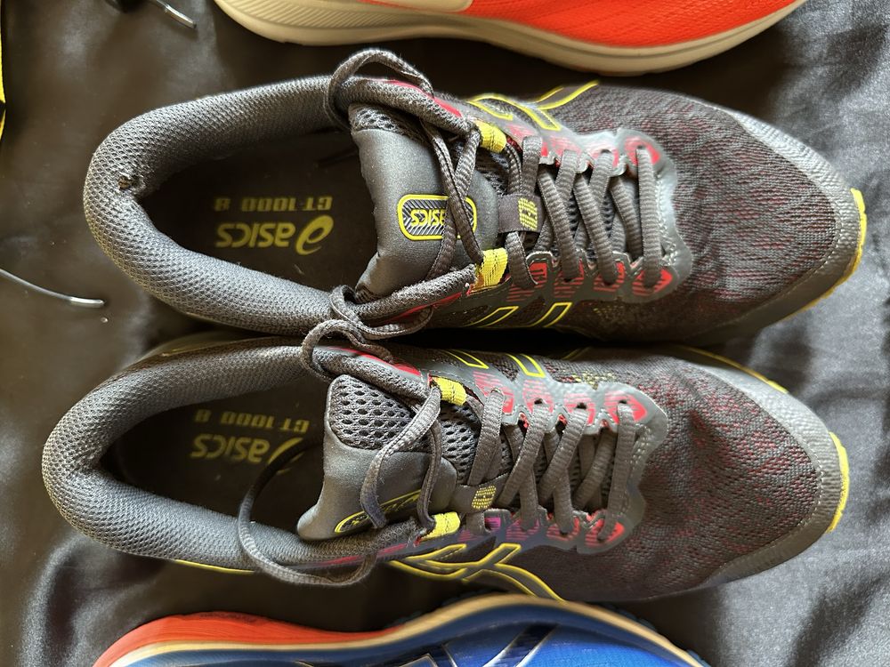 Беговые кроссовки влагозащищенные Asics GT-1000 8 GTX