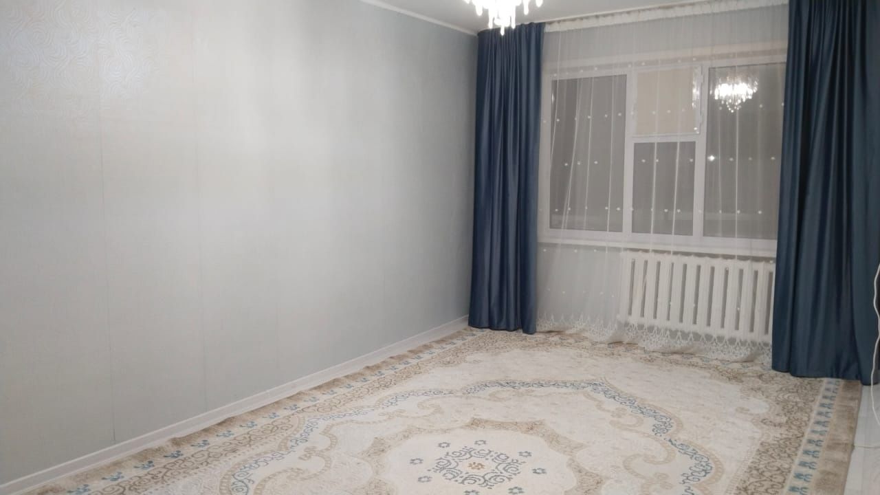 Продам квартиру трёхкомнатную