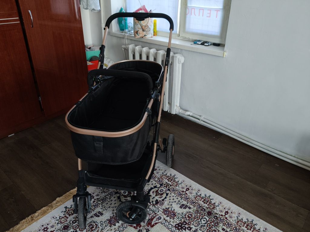 Продам коляску б/у