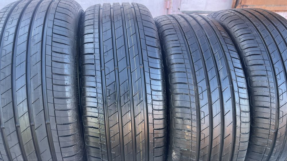 Шины 215/55 R17 Good year