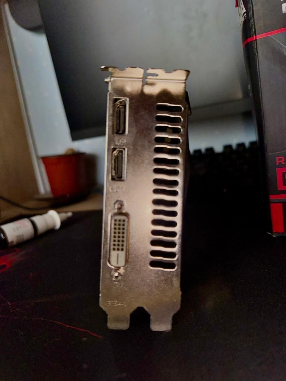 Продам видеокарту rx 560 4g ddr5