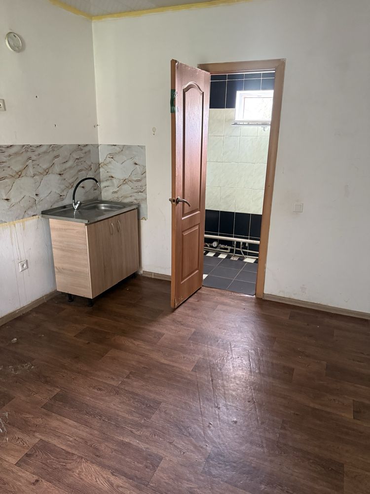 Сдам однакомнатную квартиру в районе базара