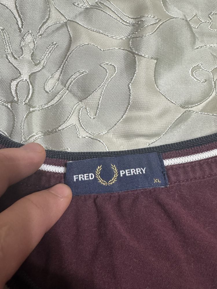 Продам футболку fred perry оригинал
