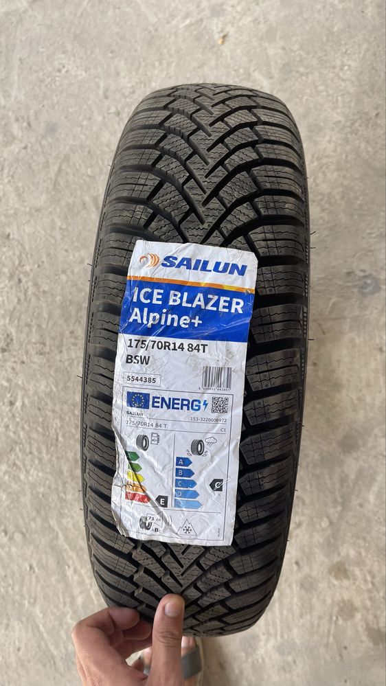 Продаю новые шины 175/70 R14 зимние
