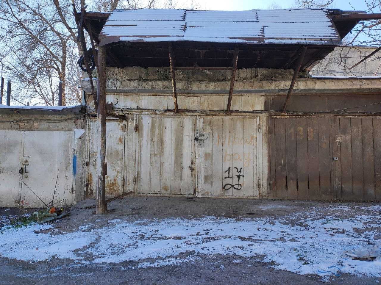 Продам гараж возле 3-й школы