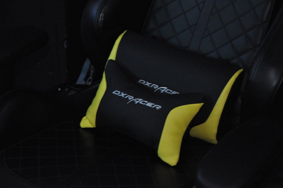 Подушки DXracer для головы и спины комплект