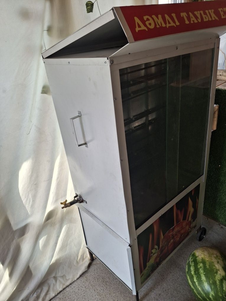 Продам гриль аппарат