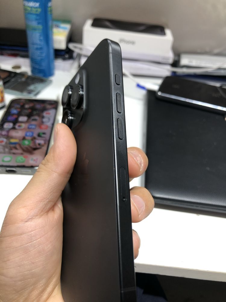 Iphone 15 pro 512г.