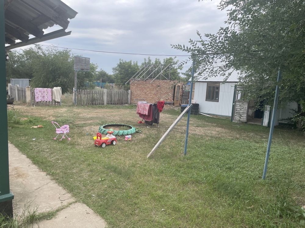 Продам дом в селе пугачево в центре