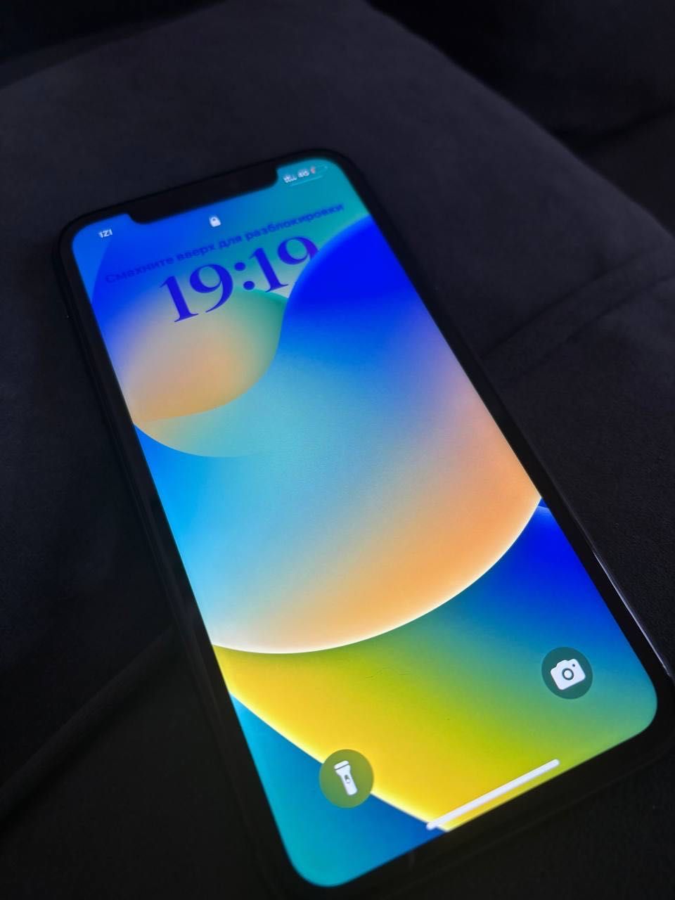 Продам iphone 11