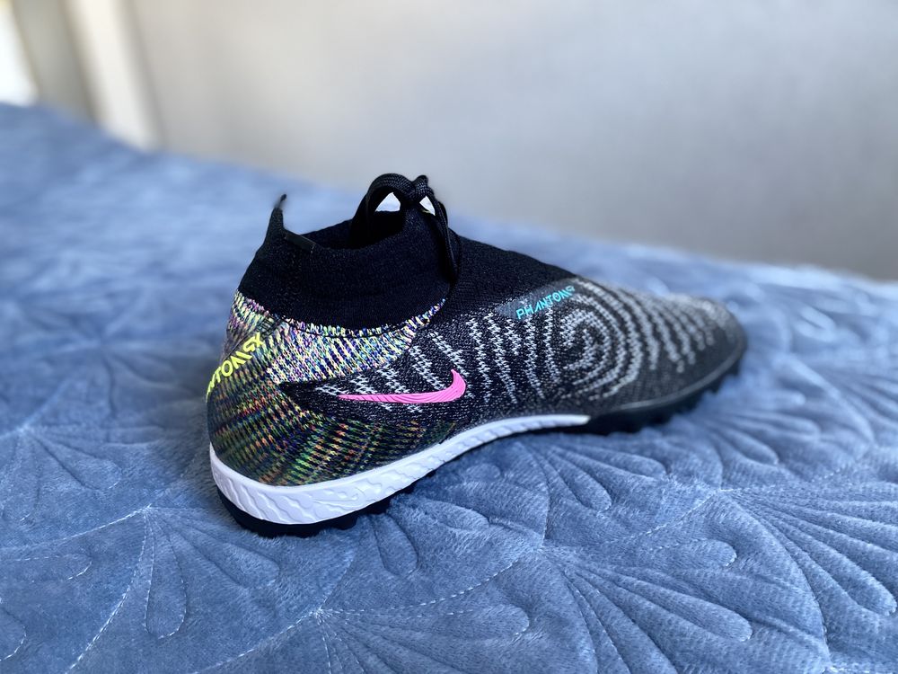 Сороконожки Nike