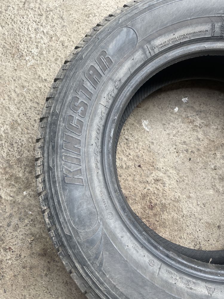 Зииние шины 225/70/16
