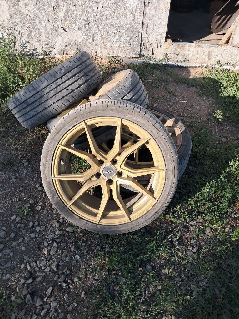 Продам диск с шинами