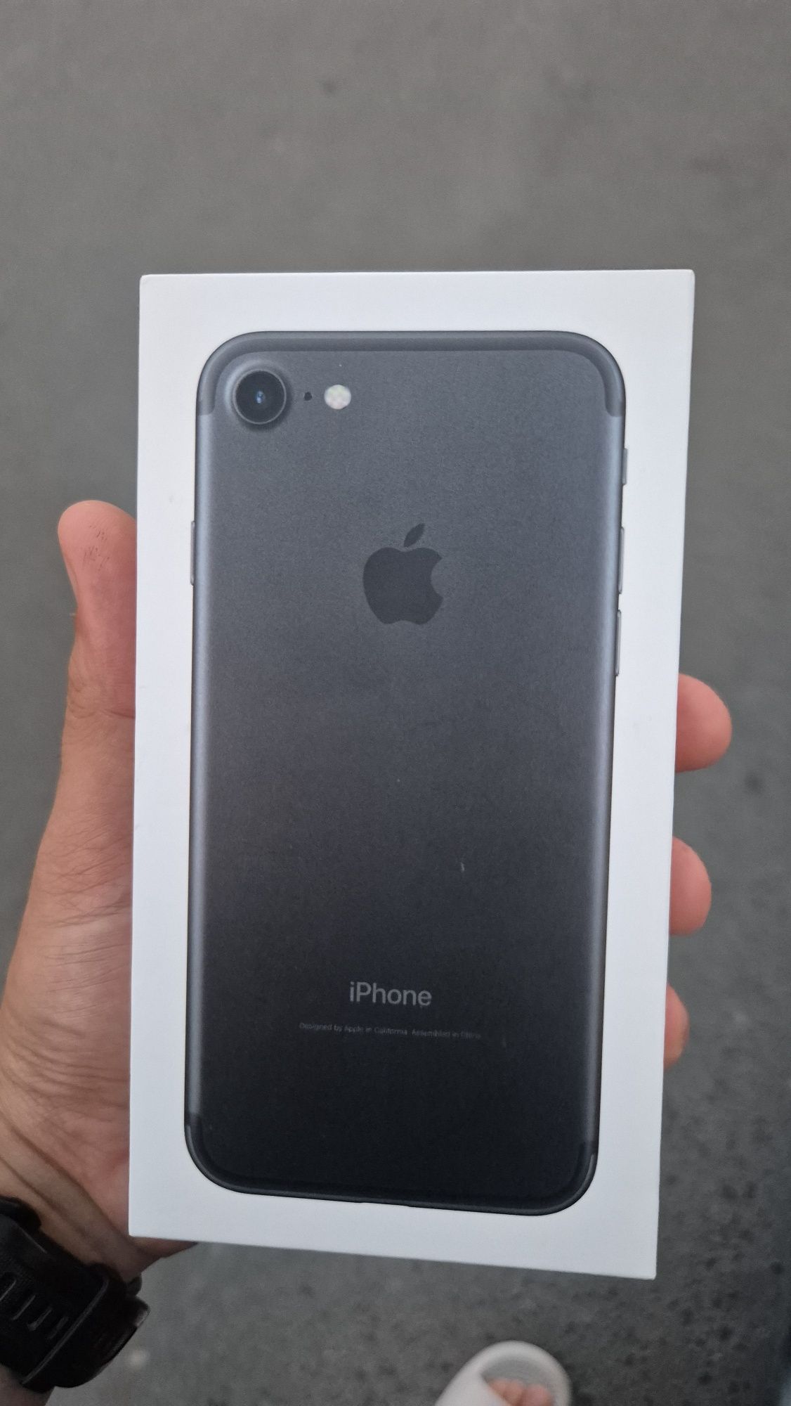 Iphone 7 32 гб чёрный