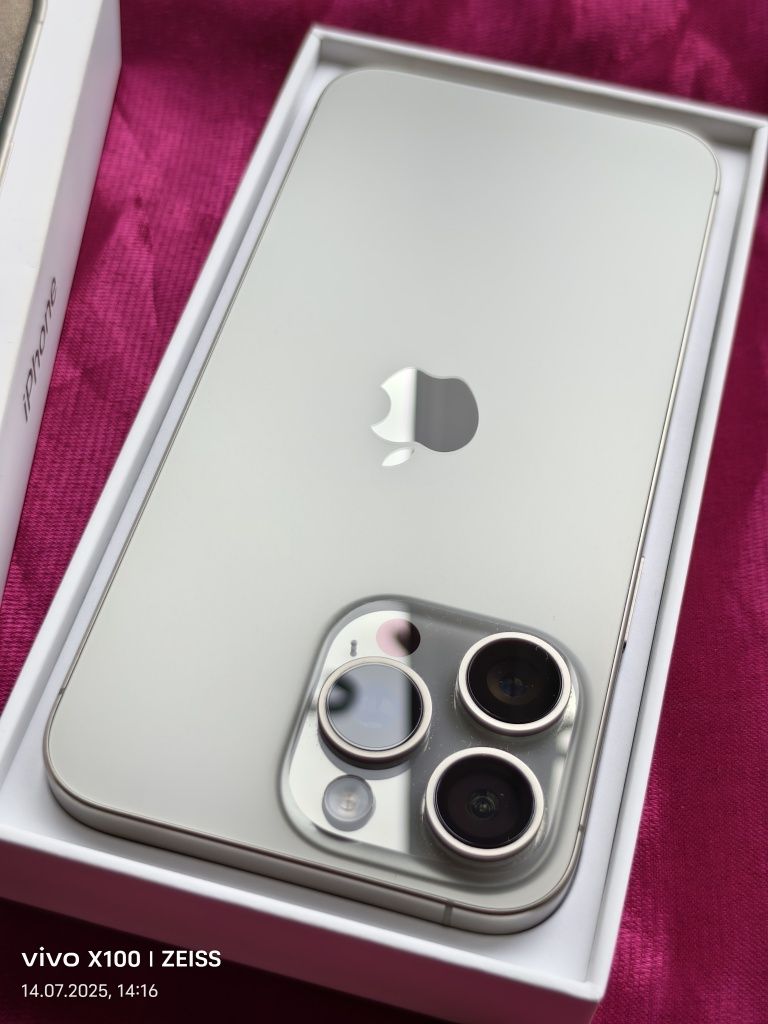 iPhone 15 Pro Max 256 gb akb 98