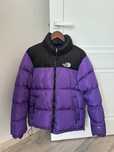 Продам  куртку The North Face 700 фиолетово-чёрный цвет