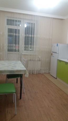 По часам квартира ЖК Сауран Тауэрс