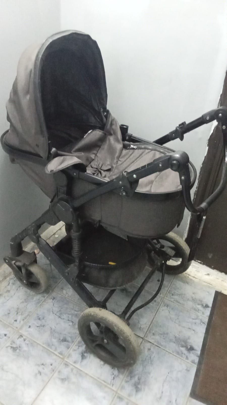 Продам коляску состояние отличное