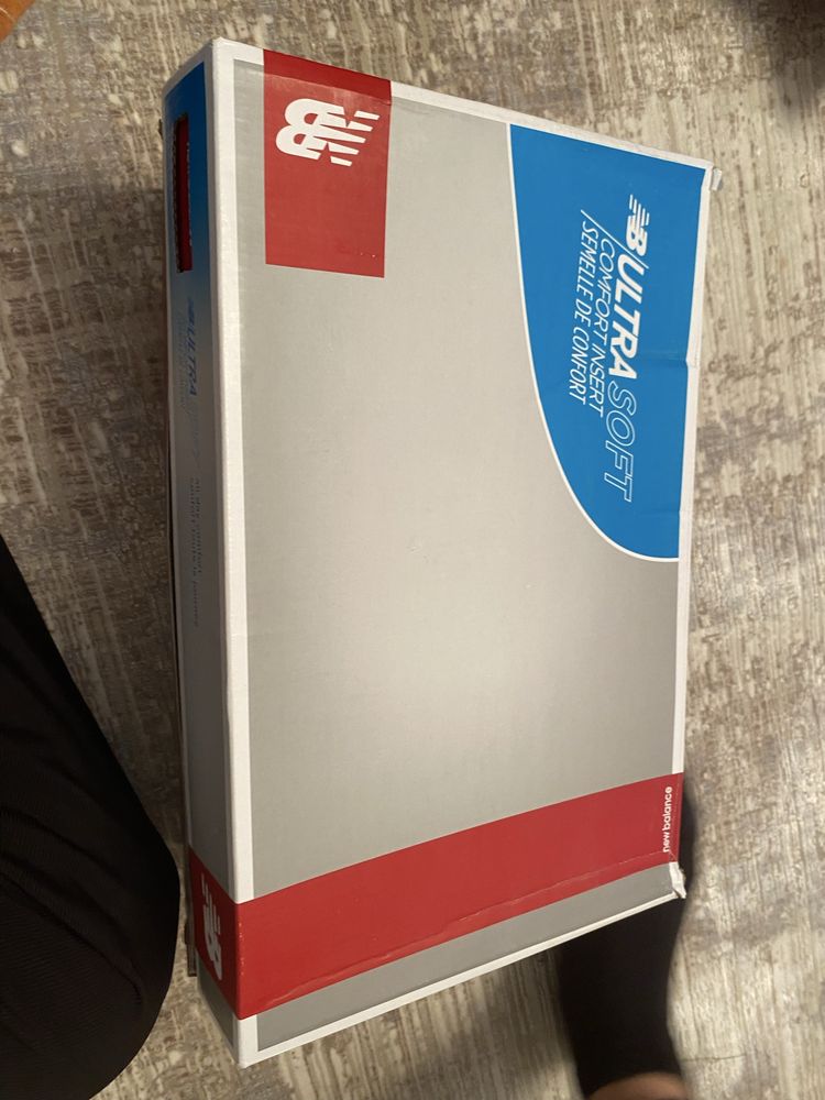 Кросовки new balance оригинальные,зимние