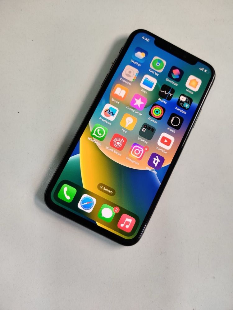 Продам Iphone xs max