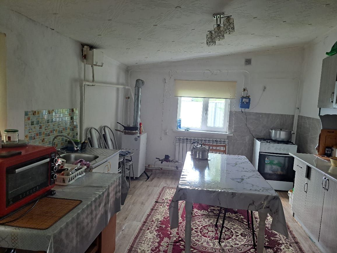 Продам дом в поселке Тікқайын(Ивановка) Алгинский район Актюб. обл