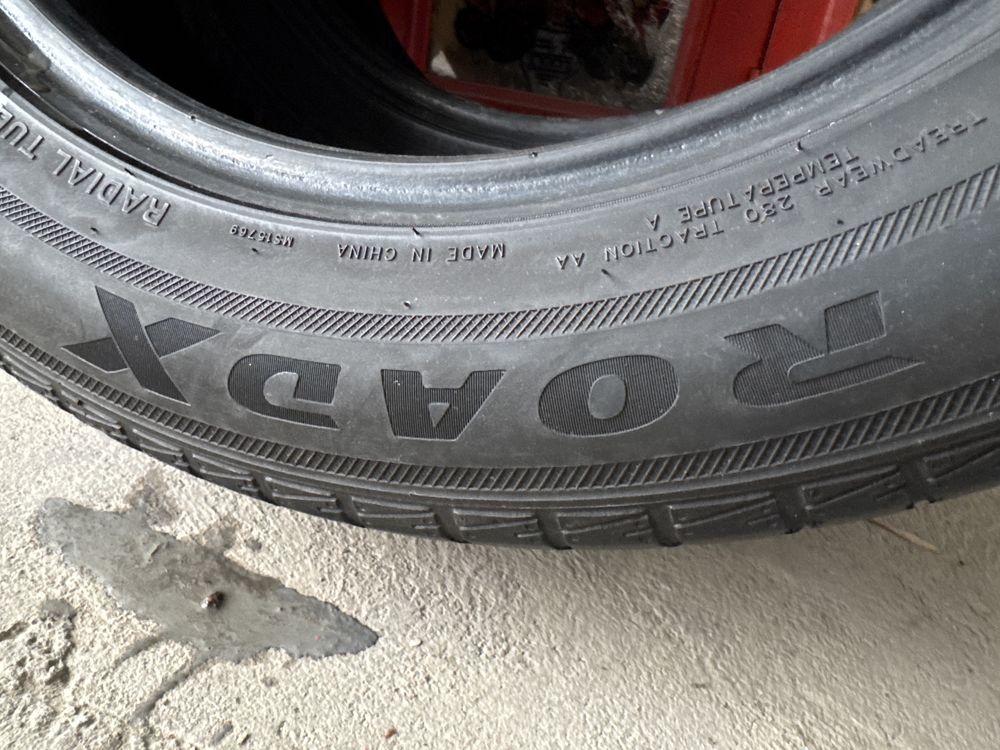 Балон 225/60/18 в удовлетварительном состояний стойт своих денег