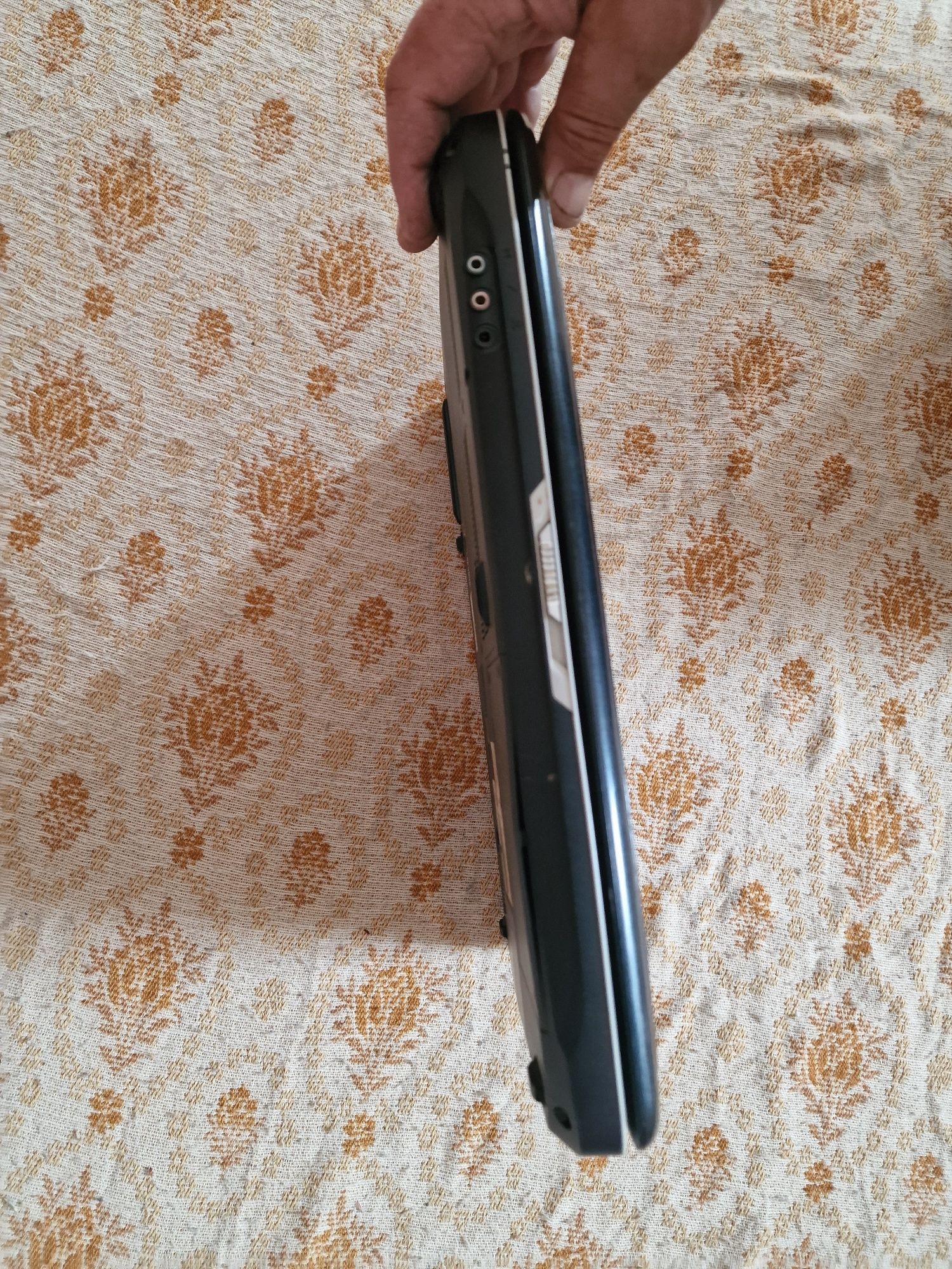 Продам ноутбук acer