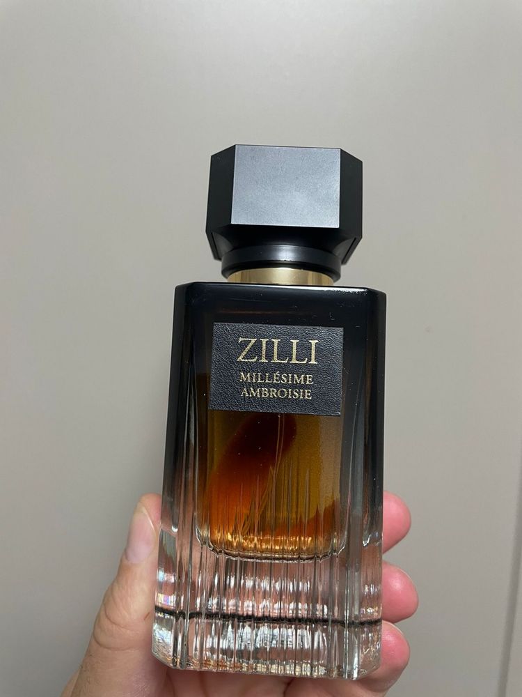 Парфюм Stefano Ricci ROYAL EAGLE RED 100 МЛ И СВЕЧА и парфюм Zilli