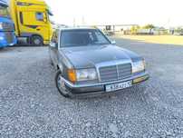 Mercedes Benz E230