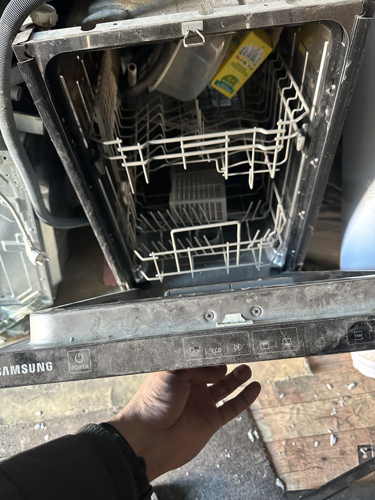 Пасудамойка Samsung