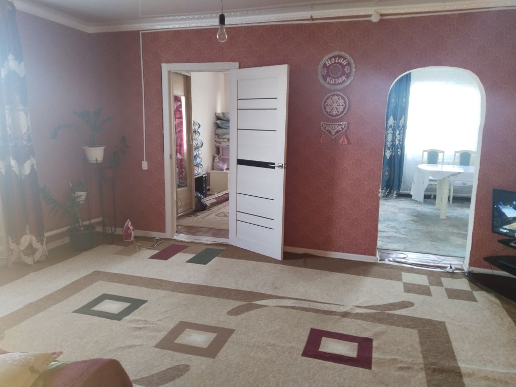 Продам дом п.Кругоозерном частный дом!
