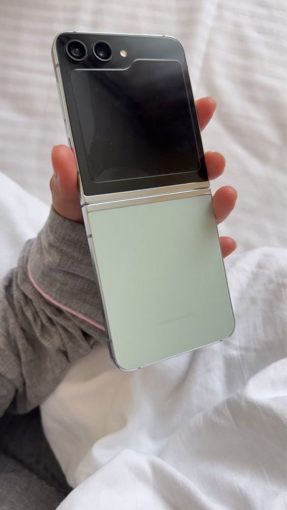 Samsung galaxy новый Z FLIP 5