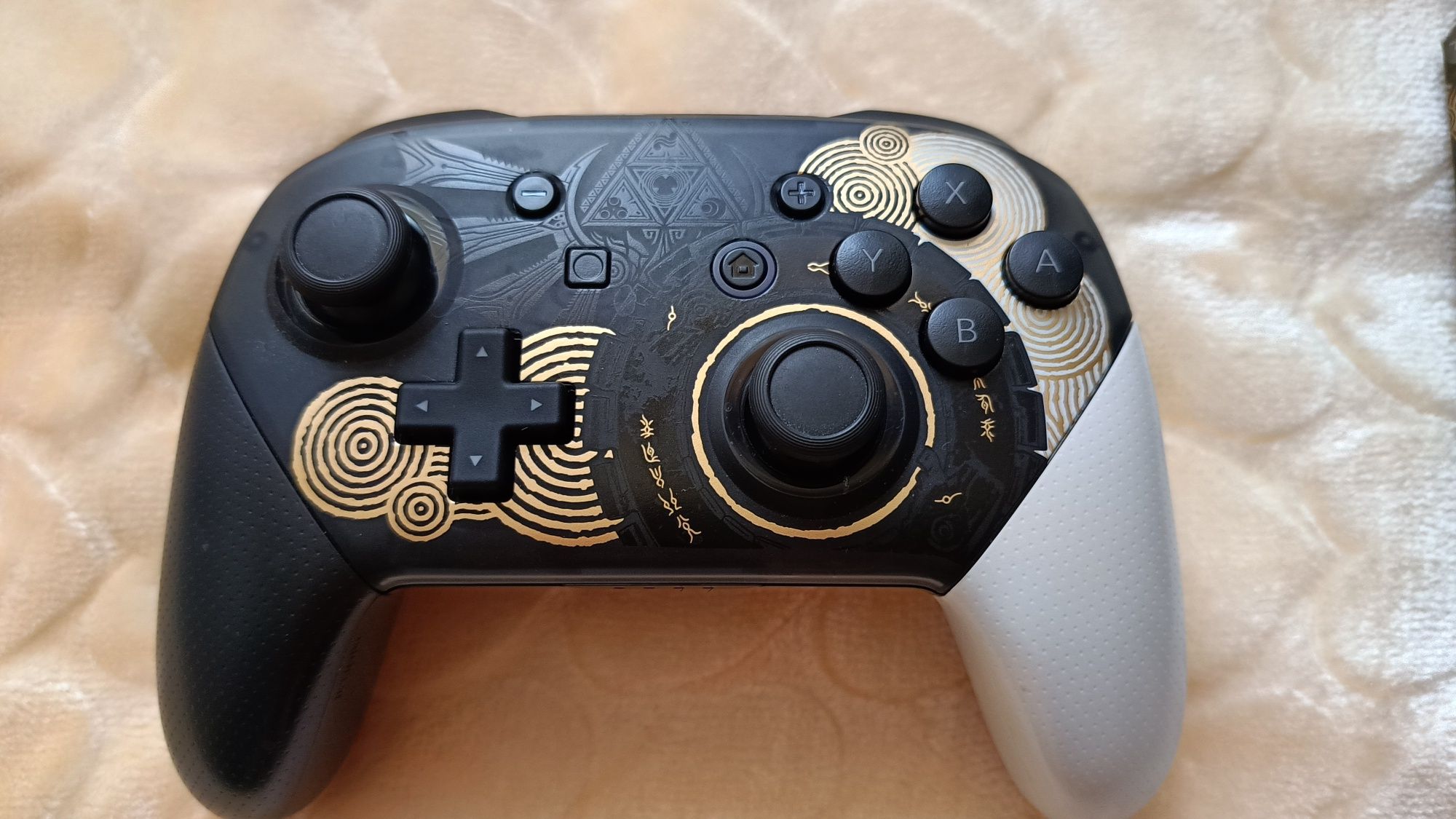 Nintendo Switch Pro Controller Zelda TotK