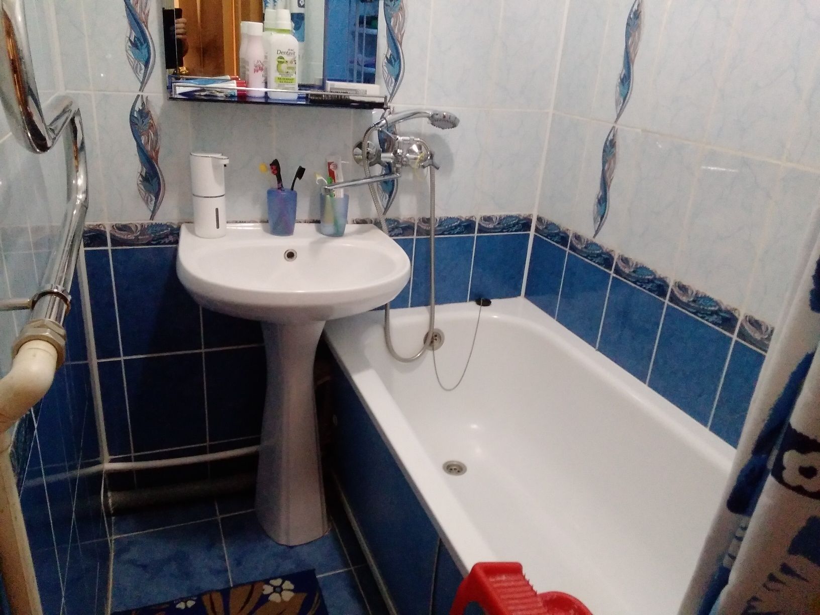 Продам 2хкомнатную  квартиру
