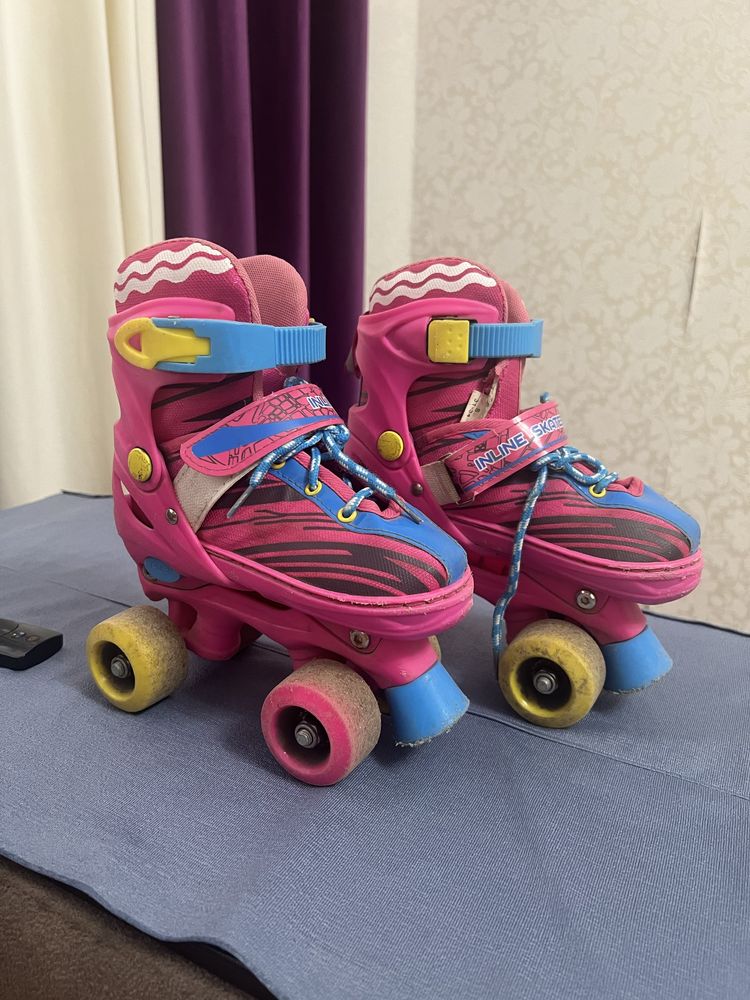 Роликовые коньки Inline skates