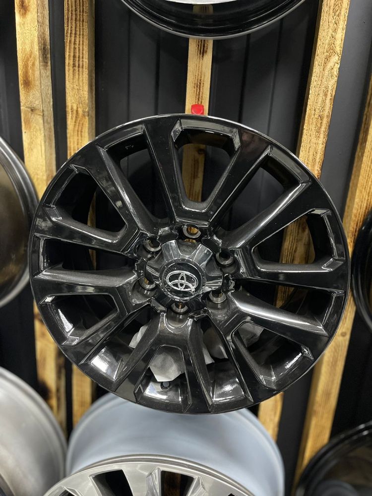 Продается комплект Диск R18 6x139.7