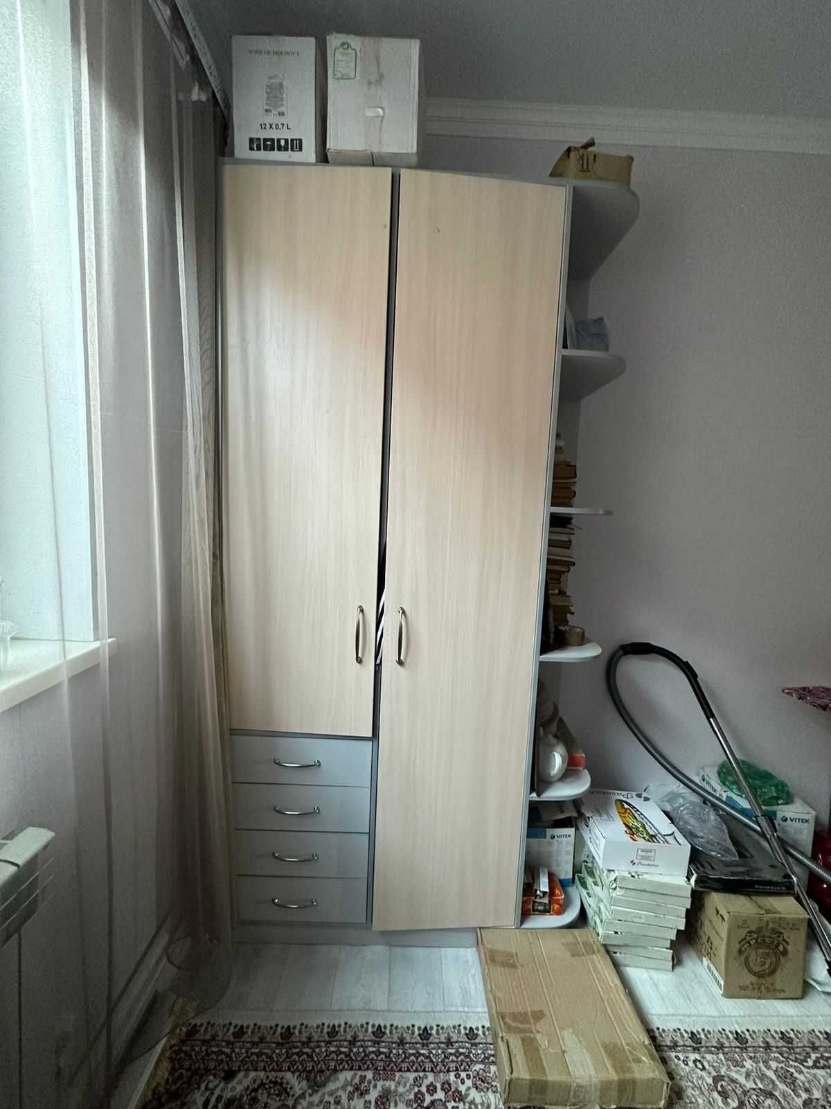Продам мебель, шкаф для одежды