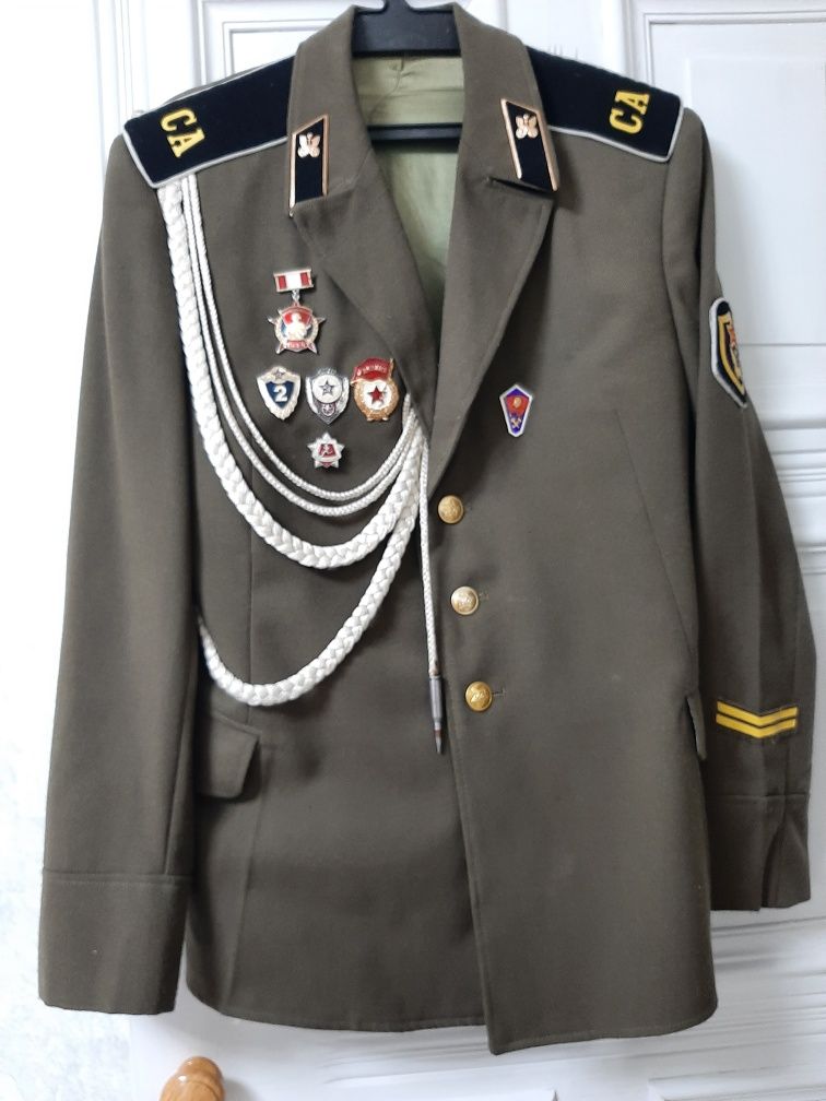 Продам дембельский китель .
