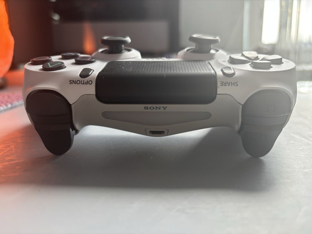Dualshock 4 белый джойстик от пс4