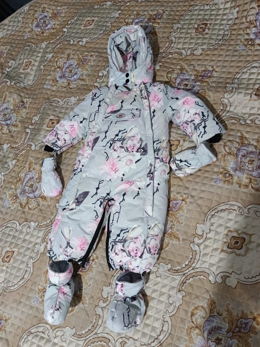 Продам зимний комбинезон
