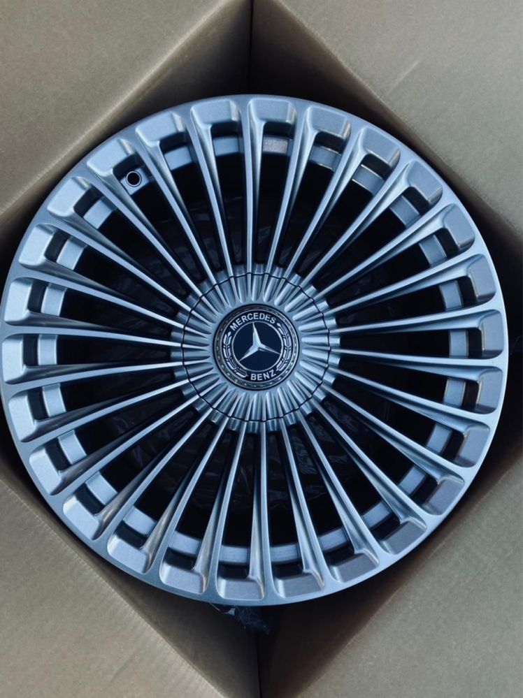 Продается комплек R20 5x112 Mercedes