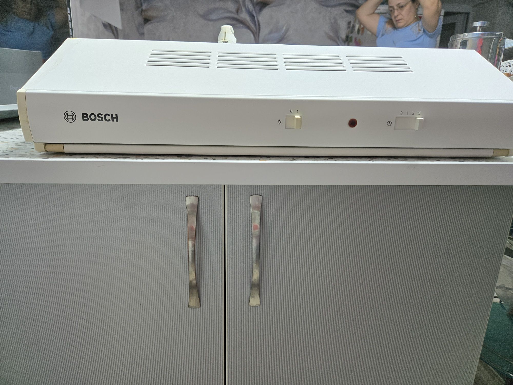 Вытяжка Bosch продам